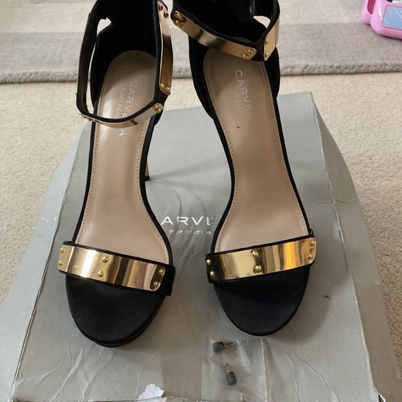 Shoes - Carvella shoes size 5